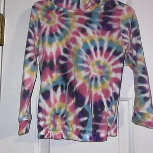 Girls 4T, Colorful Tie-Dye Long Sleeve hoodie.